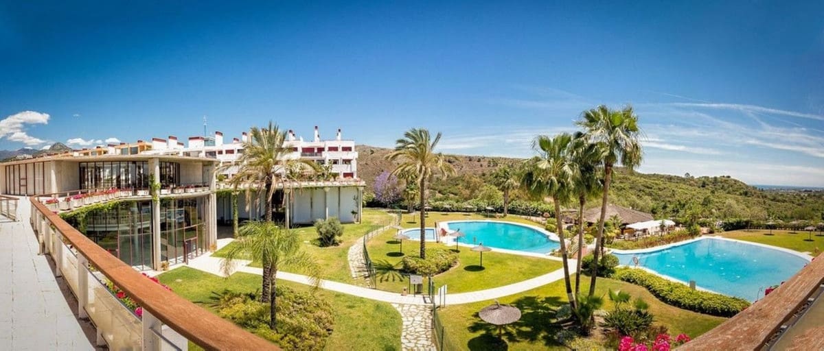 1 sovrum Lägenhet till salu i Benahavis med pool garage - 225 000 € (Ref: 9652765)