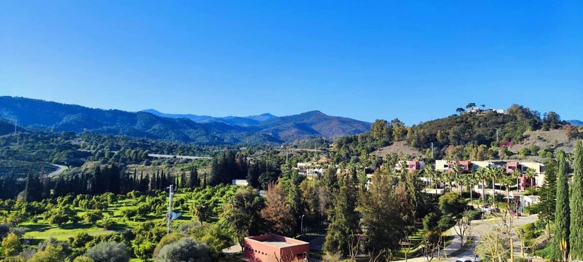 1 sovrum Lägenhet till salu i Benahavis med pool garage - 225 000 € (Ref: 9652765)