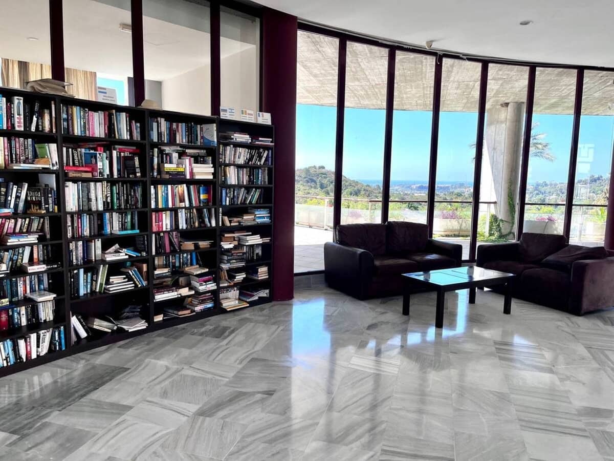 1 sovrum Lägenhet till salu i Benahavis med pool garage - 225 000 € (Ref: 9652765)
