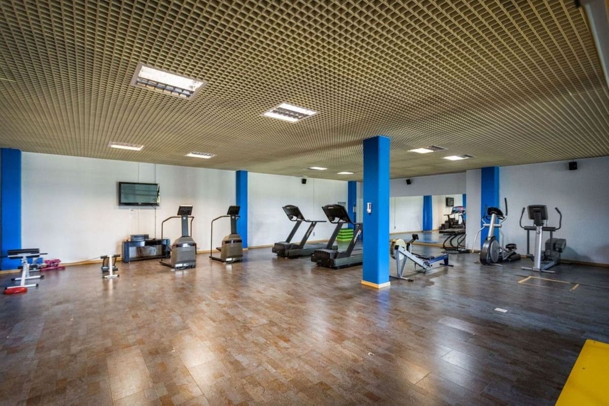 1 sovrum Lägenhet till salu i Benahavis med pool garage - 225 000 € (Ref: 9652765)