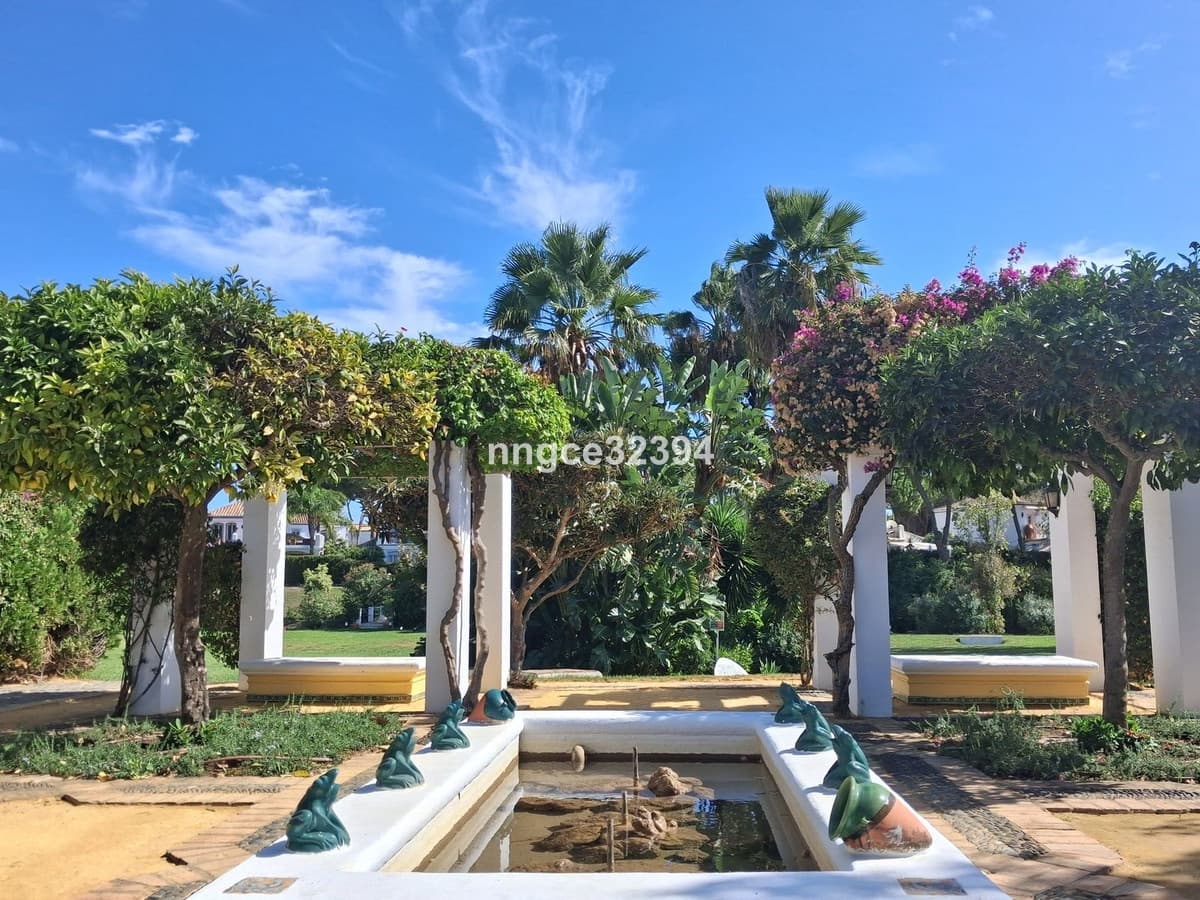 2 camera da letto Attico in vendita in New Golden Mile con piscina garage - 359.900 € (Rif: 9670169)