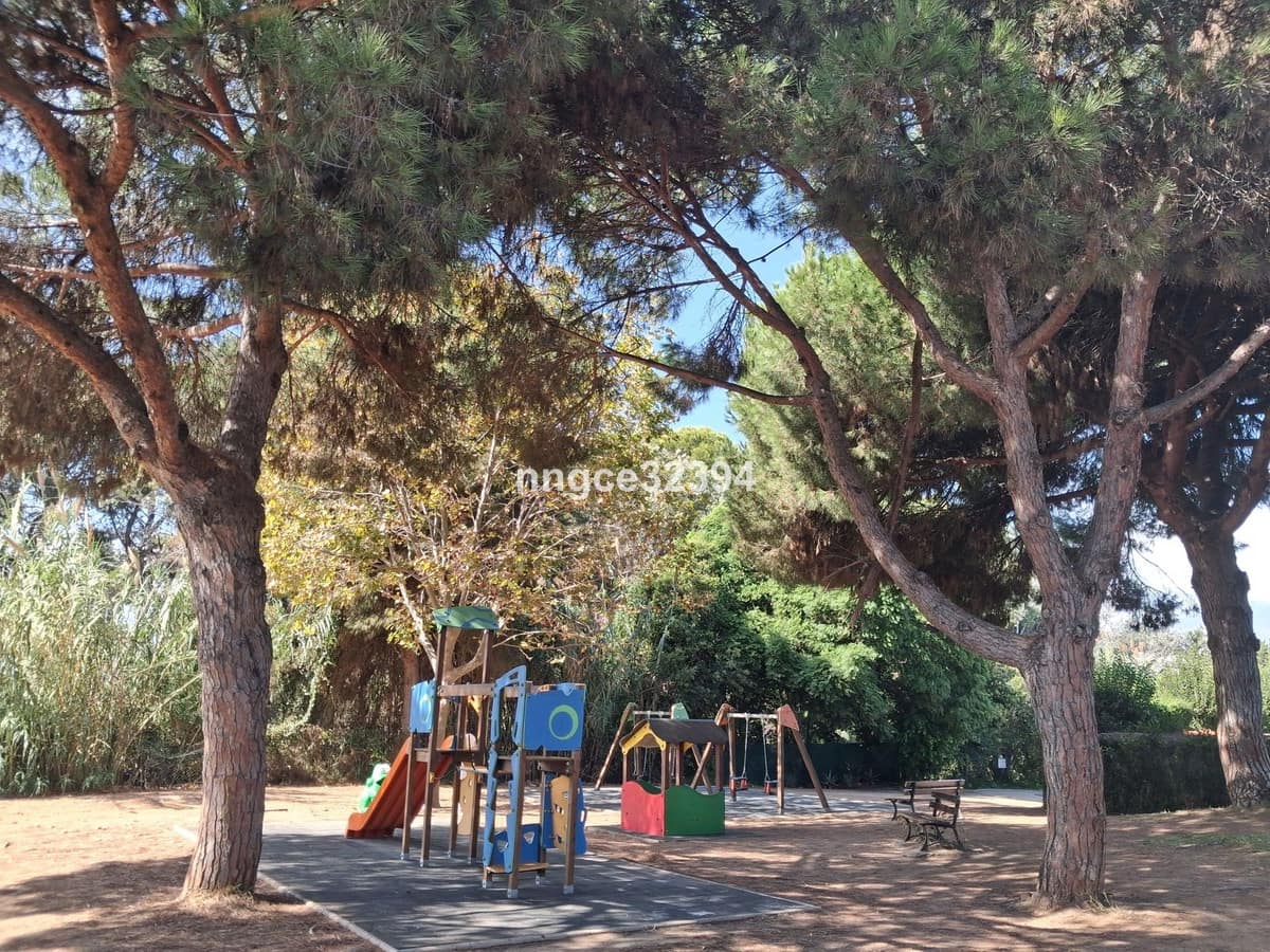 2 camera da letto Attico in vendita in New Golden Mile con piscina garage - 359.900 € (Rif: 9670169)