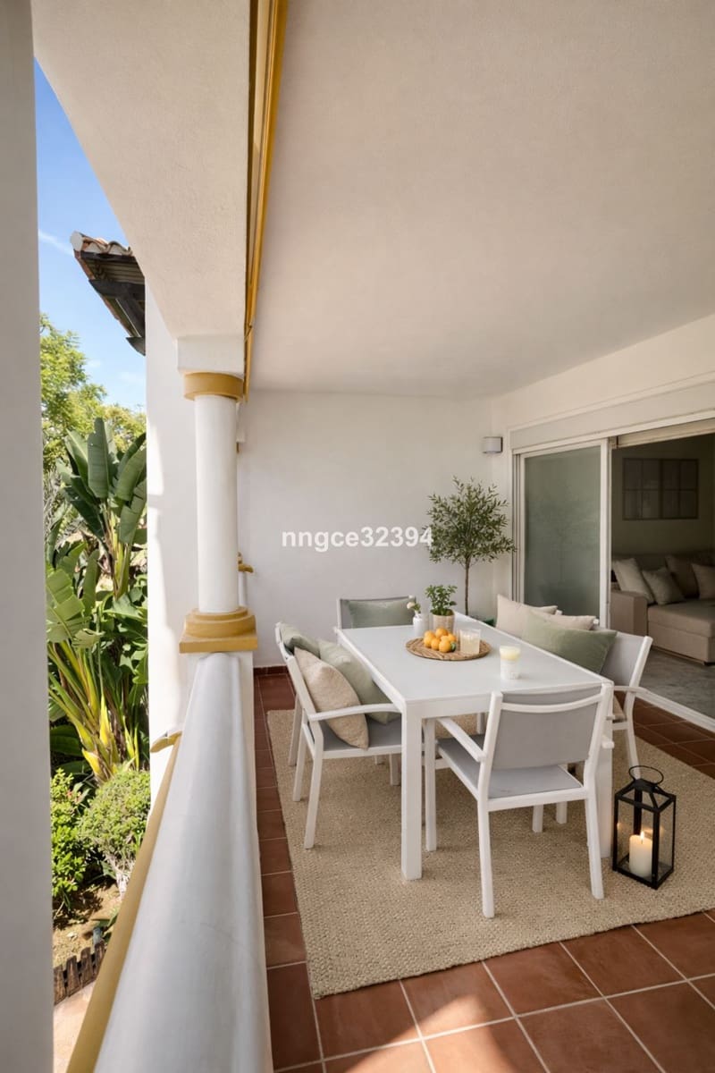 1 makuuhuone Huoneisto myytävänä paikassa Nueva Andalucia mukana uima-altaan 
autotalli - 329 900 € (Ref: 9670173)