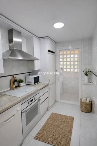 1 makuuhuone Huoneisto myytävänä paikassa La Dama de Noche - La Alzambra, Marbella mukana uima-altaan 
autotalli - 329 900 € (Ref: 9670173)