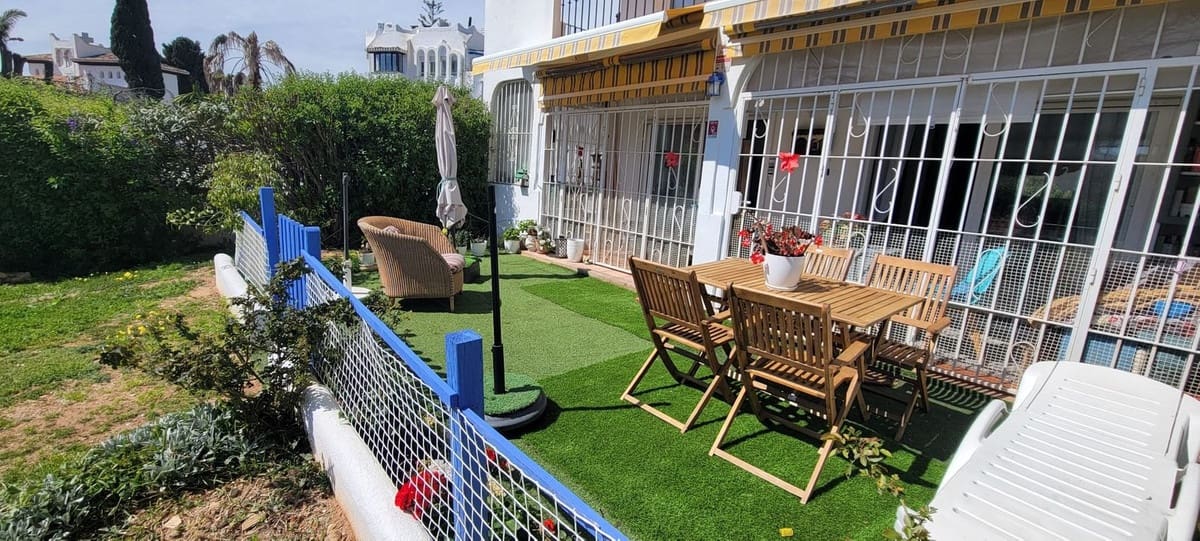 2 makuuhuone Huoneisto myytävänä paikassa Calahonda mukana uima-altaan 
autotalli - 329 000 € (Ref: 9677870)