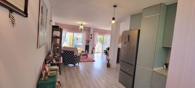 2 makuuhuone Huoneisto myytävänä paikassa Calahonda, Mijas mukana uima-altaan - 319 000 € (Ref: 9677870)