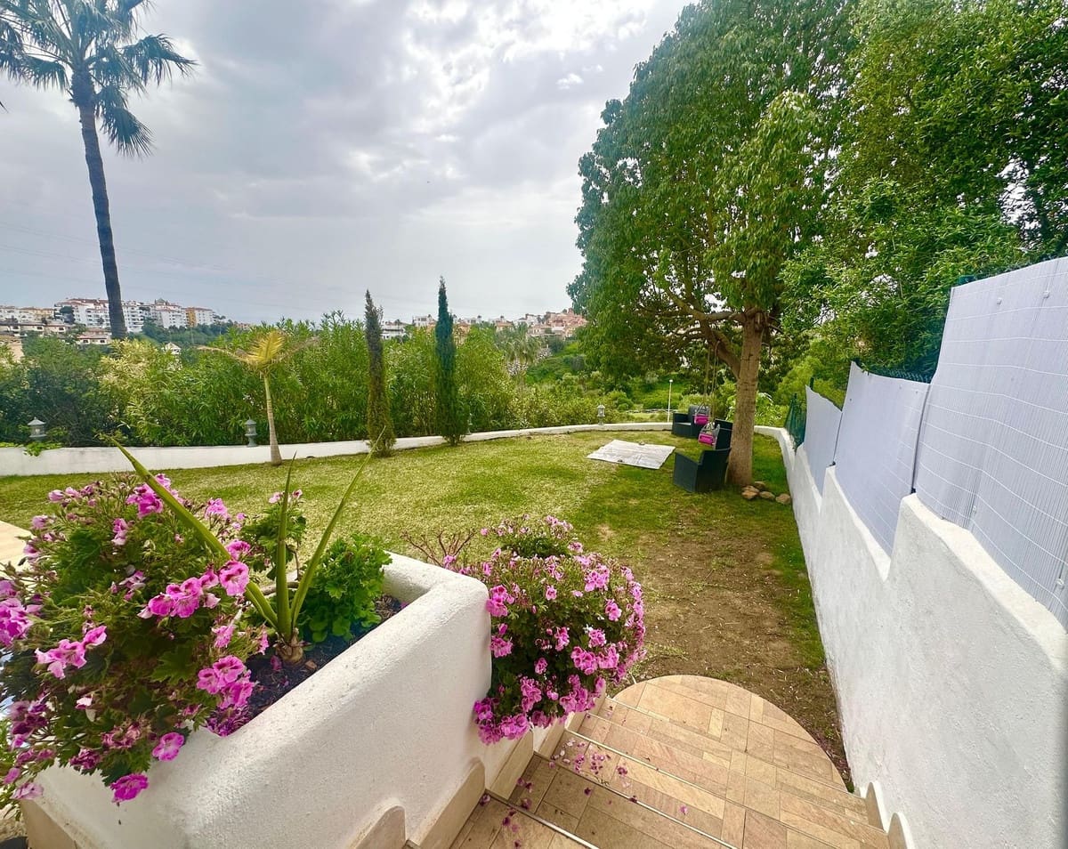 3 sypialnia Willa na sprzedaż w Mijas z basenem garażem - 1 320 000 € (Ref: 9764763)
