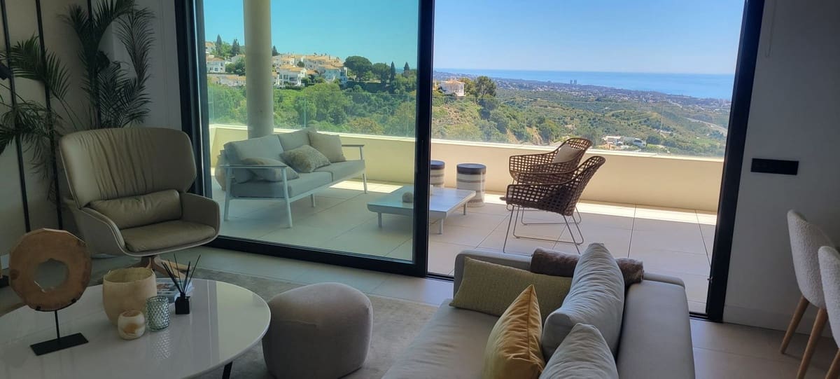 3 chambre Appartement à vendre à Los Monteros avec piscine garage - 679 000 € (Ref: 9781368)