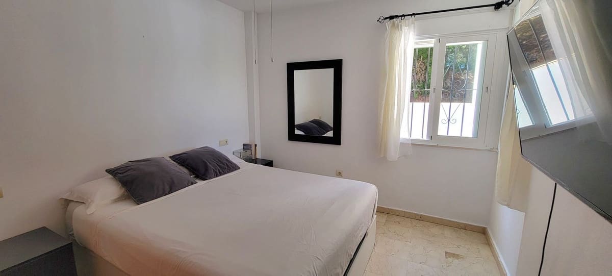 3 quarto Moradia para venda em El Faro com piscina garagem - 549 000 € (Ref: 9893205)