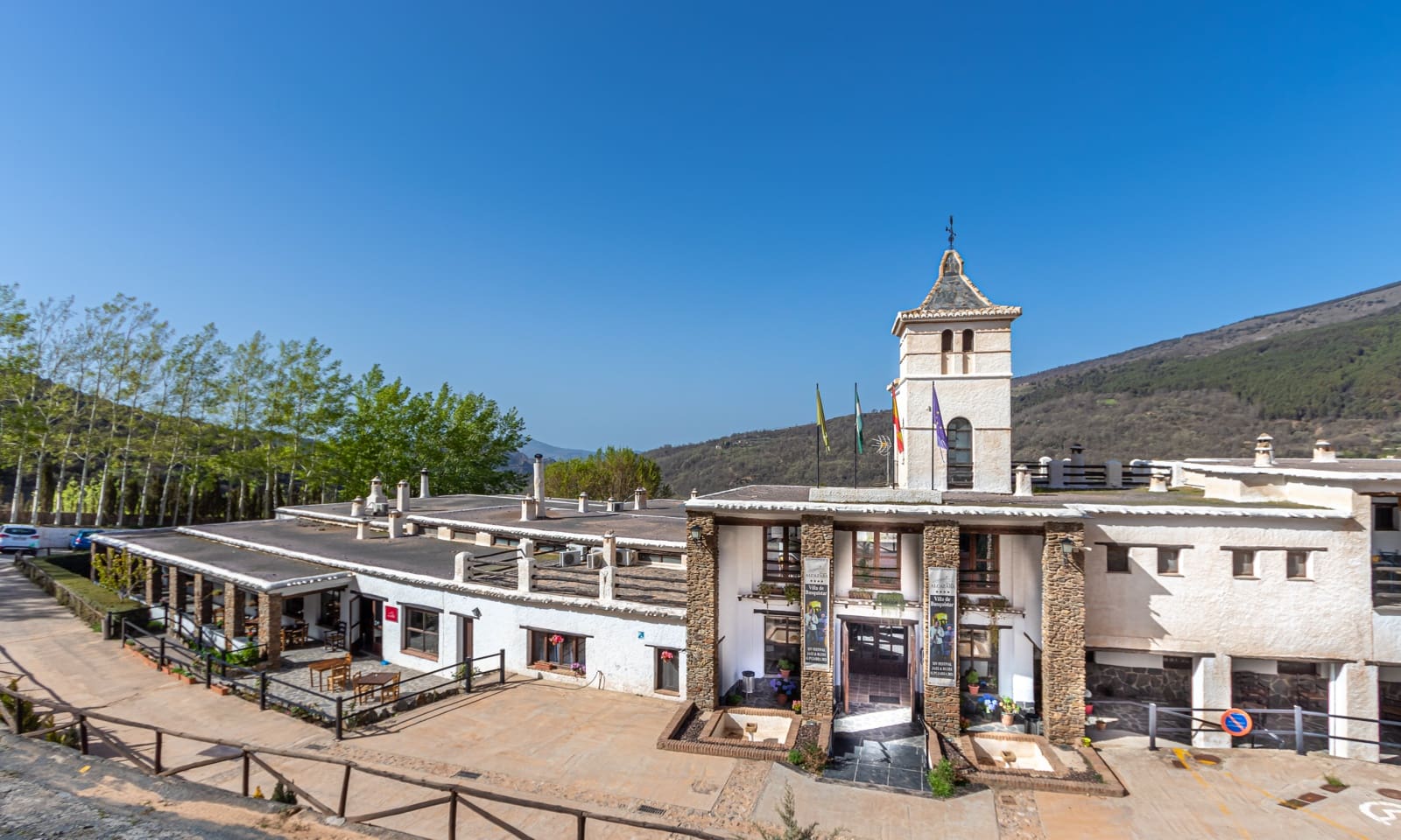 53 chambre Hôtel à vendre à Busquistar avec piscine garage - 2 500 000 € (Ref: 8675066)