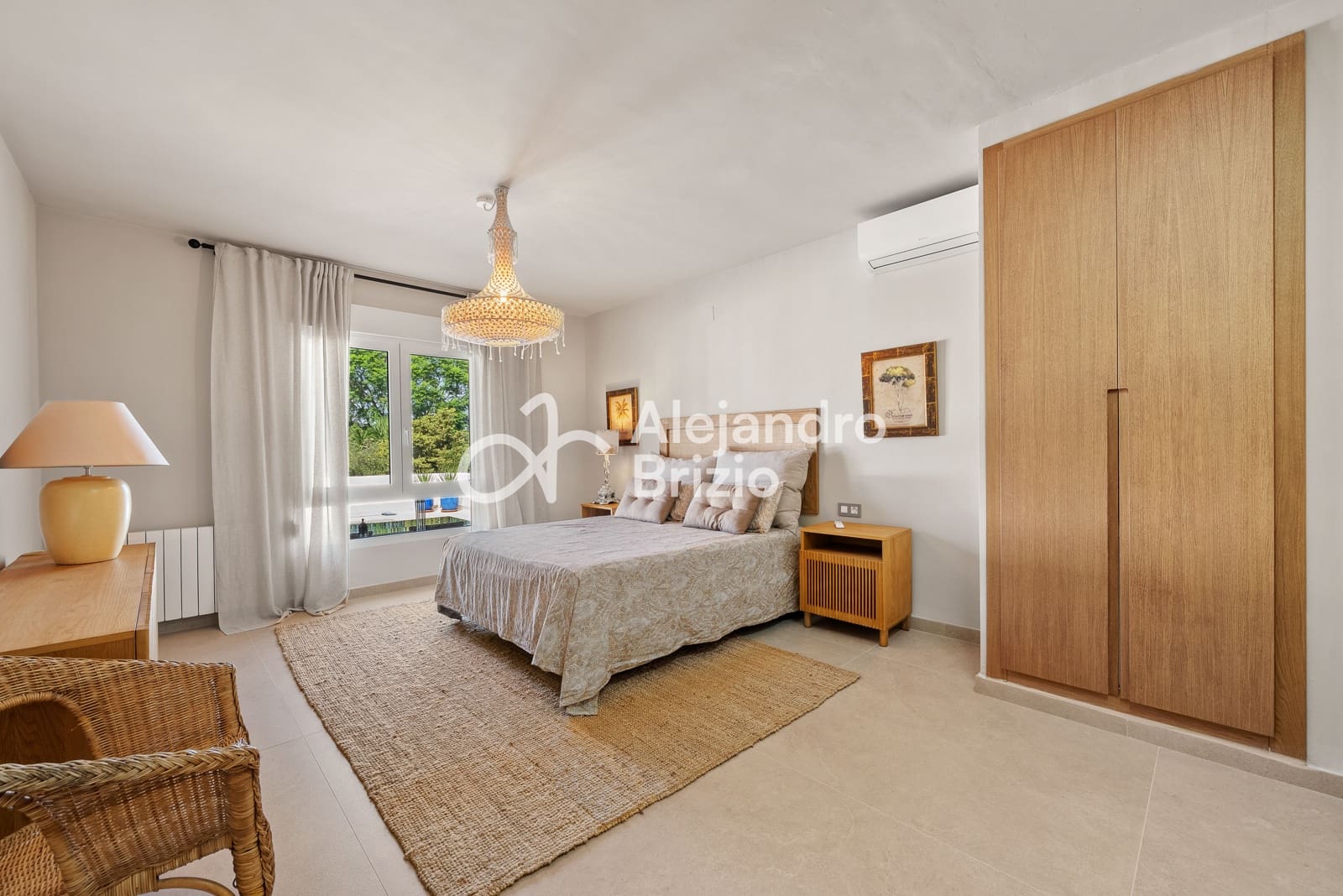 3 soveværelse Villa til salg i Denia med swimmingpool garage - € 1.390.000 (Ref: 9237064)