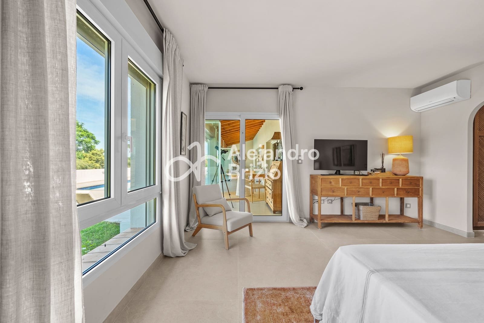 3 soveværelse Villa til salg i Denia med swimmingpool garage - € 1.390.000 (Ref: 9237064)