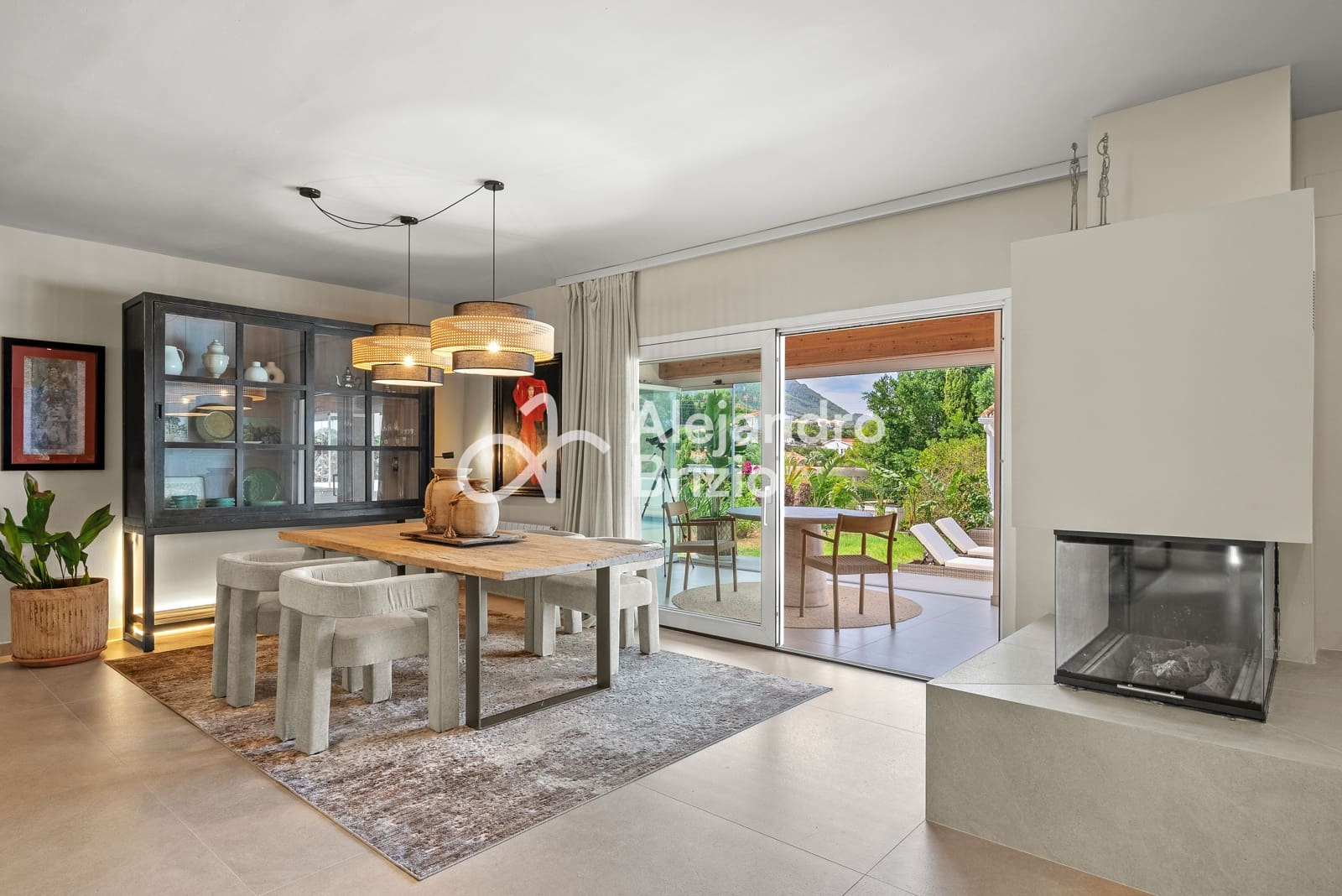 3 soveværelse Villa til salg i Denia med swimmingpool garage - € 1.390.000 (Ref: 9237064)