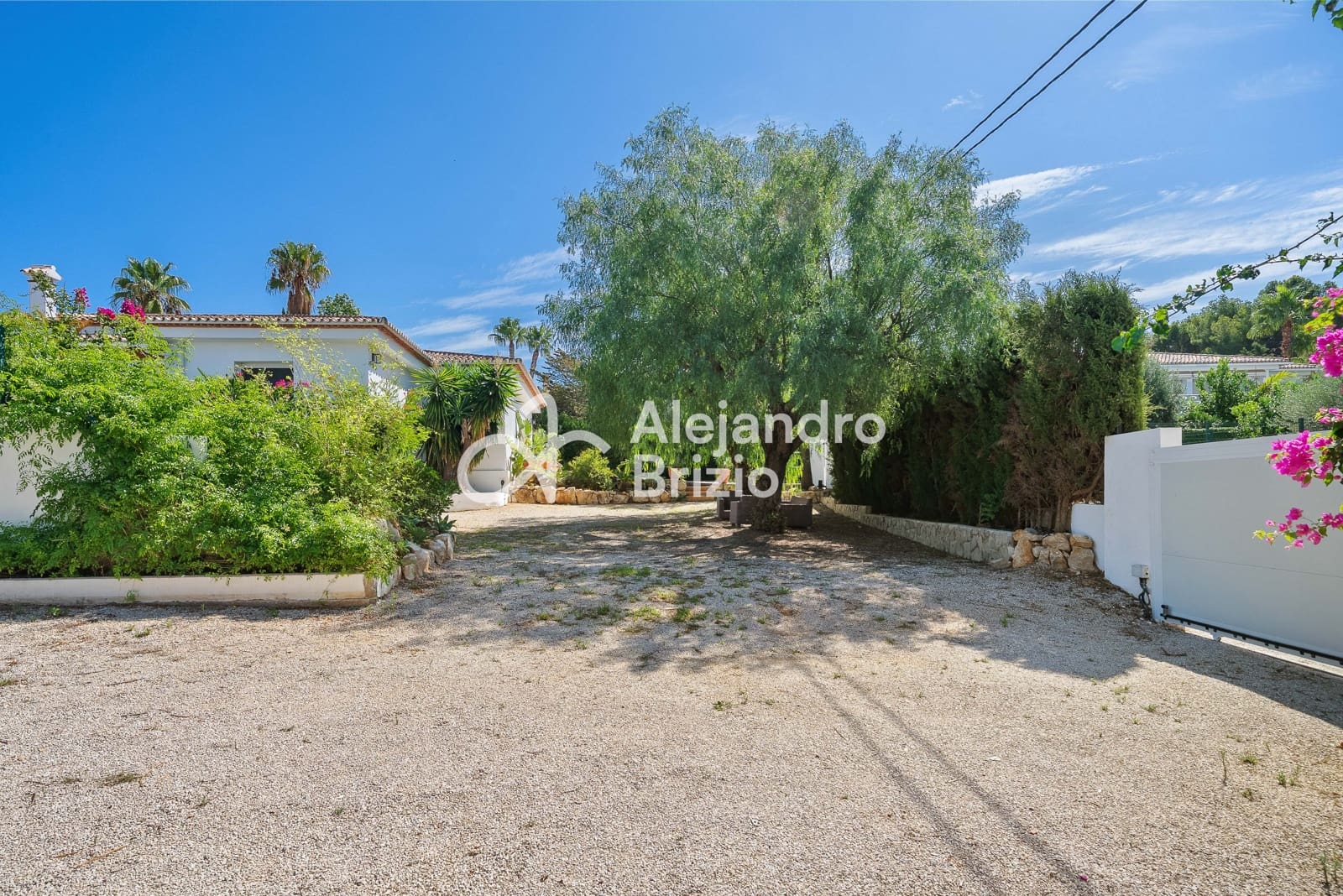 3 soveværelse Villa til salg i Denia med swimmingpool garage - € 1.390.000 (Ref: 9237064)