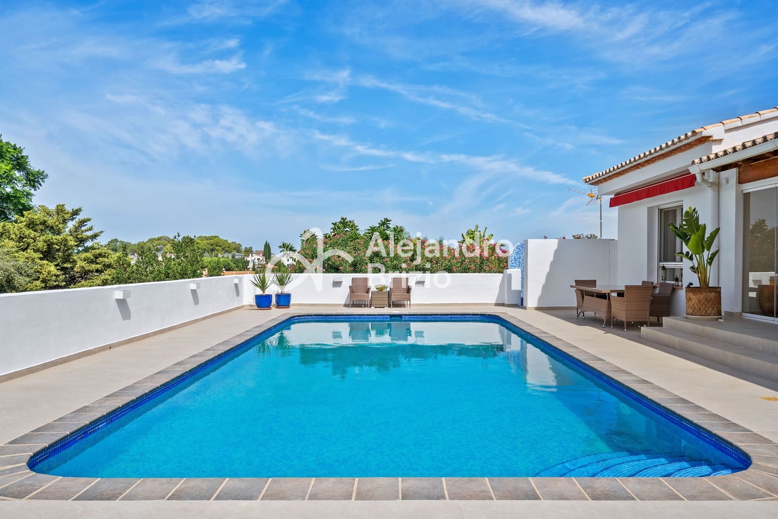 3 soveværelse Villa til salg i Denia med swimmingpool garage - € 1.390.000 (Ref: 9237064)