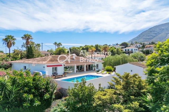 3 bedroom Villa for sale in El Montgó, Dénia with pool garage - € 1,390,000 (Ref: 9237064)
