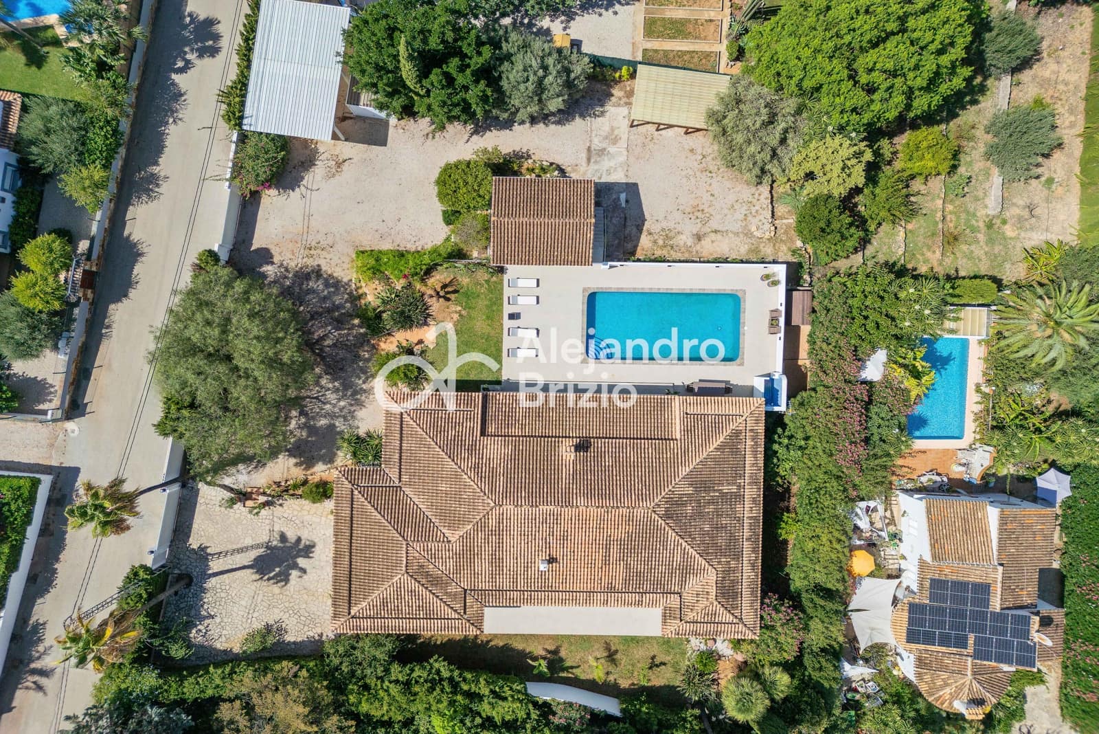3 soveværelse Villa til salg i Denia med swimmingpool garage - € 1.390.000 (Ref: 9237064)