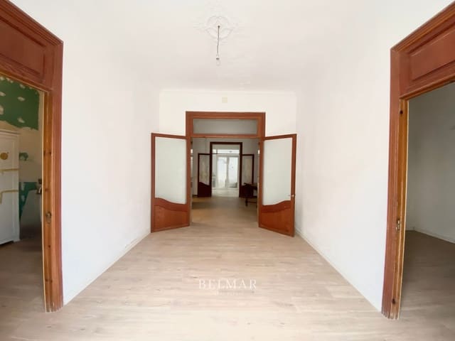 6 soveværelse Byhus til salg i Sant Llorenç des Cardassar med garage - € 315.000 (Ref: 8865630)