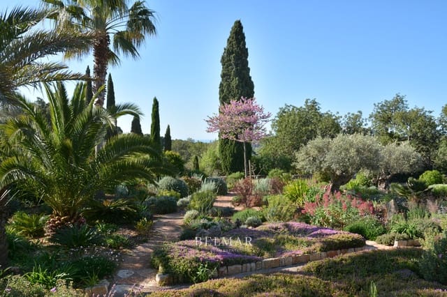 3 soverom Finca/Herregård til salgs i Es Carritxo / El Carritxo, Felanitx med svømmebasseng garasje - € 2 850 000 (Ref: 8939760)