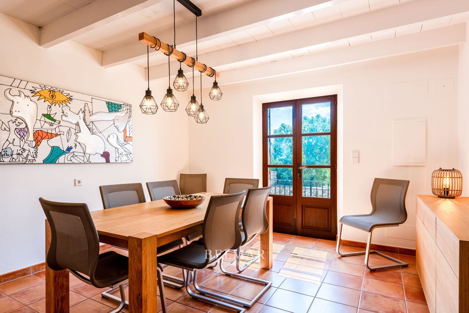 4 soveværelse Finca/Landehus til salg i Sineu med swimmingpool garage - € 1.850.000 (Ref: 8983543)