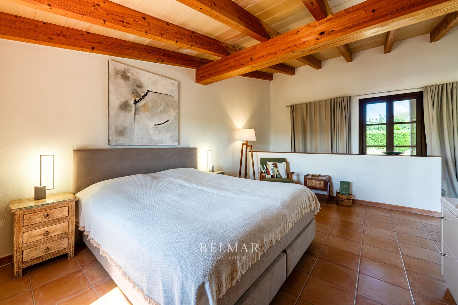 4 soveværelse Finca/Landehus til salg i Sineu med swimmingpool garage - € 1.850.000 (Ref: 8983543)