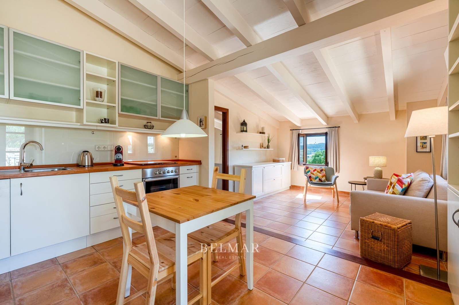 4 soveværelse Finca/Landehus til salg i Sineu med swimmingpool garage - € 1.850.000 (Ref: 8983543)