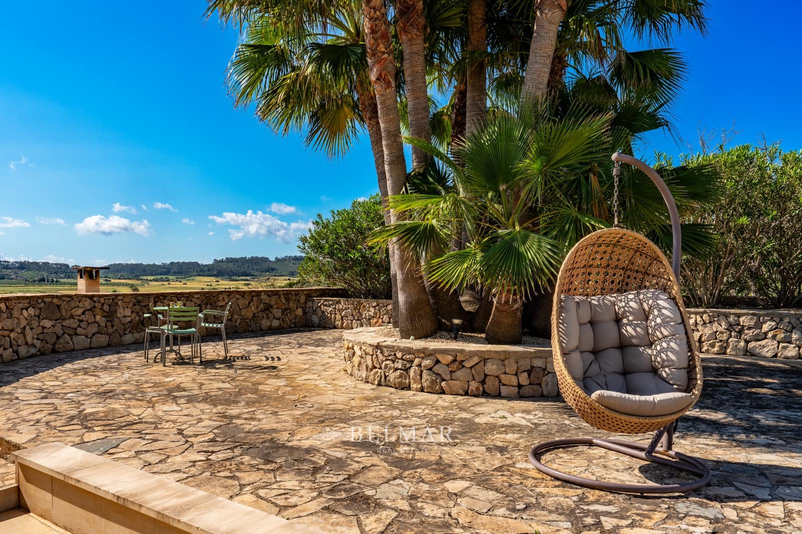 4 soveværelse Finca/Landehus til salg i Sineu med swimmingpool garage - € 1.850.000 (Ref: 8983543)