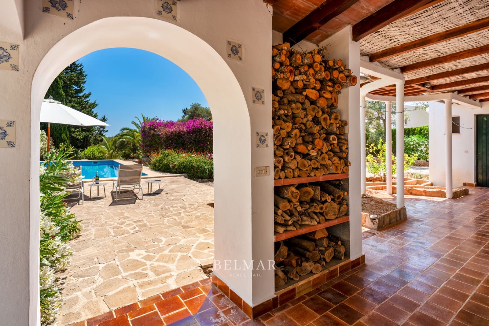 3 soveværelse Finca/Landehus til salg i Cala Murada med swimmingpool garage - € 1.390.000 (Ref: 9136436)