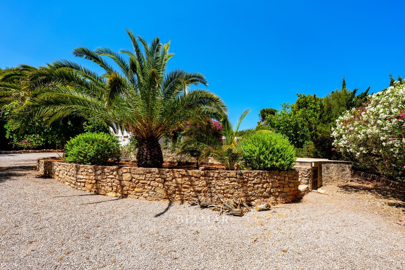 3 soveværelse Finca/Landehus til salg i Cala Murada med swimmingpool garage - € 1.390.000 (Ref: 9136436)