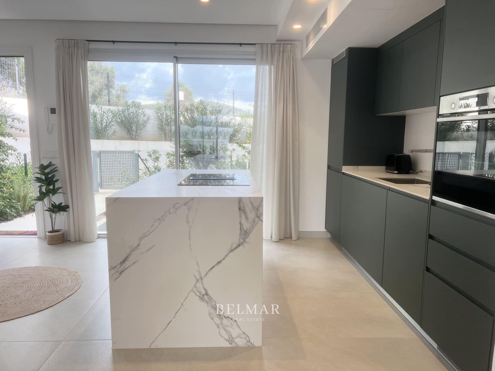 5 soveværelse Rækkehus til salg i Son Servera med swimmingpool garage - € 769.000 (Ref: 9136439)