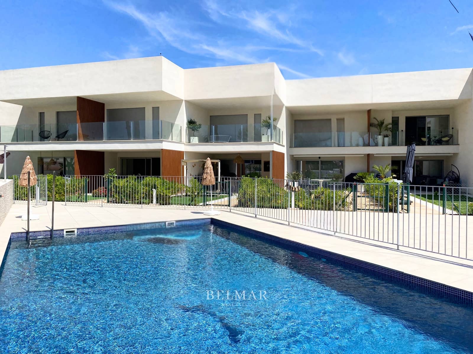 5 soveværelse Rækkehus til salg i Son Servera med swimmingpool garage - € 769.000 (Ref: 9136439)