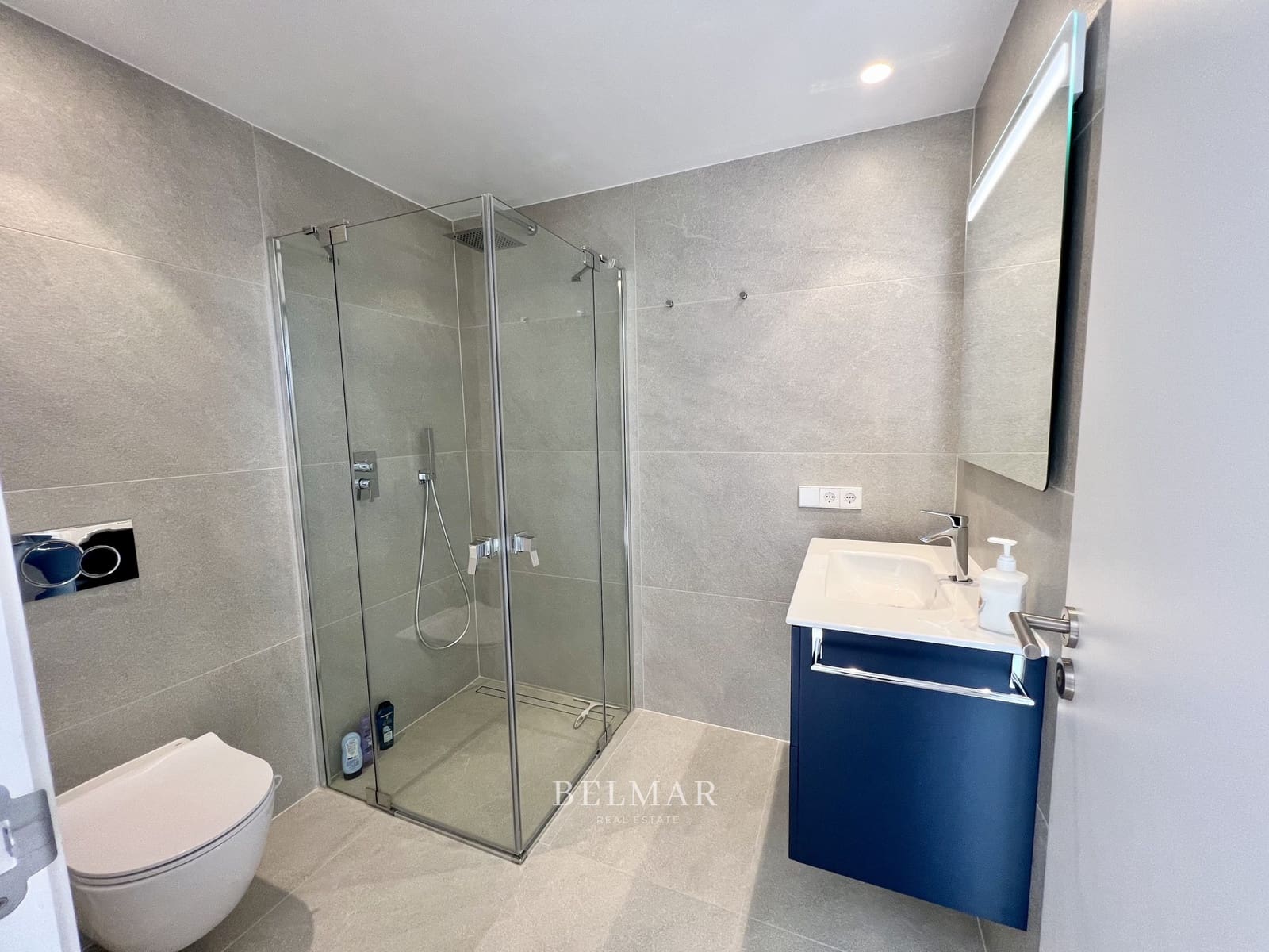 5 soveværelse Rækkehus til salg i Son Servera med swimmingpool garage - € 769.000 (Ref: 9136439)