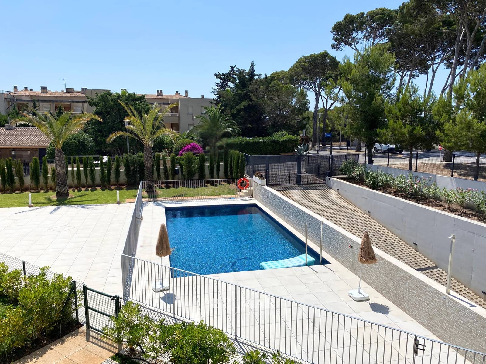 5 soveværelse Rækkehus til salg i Son Servera med swimmingpool garage - € 769.000 (Ref: 9136439)