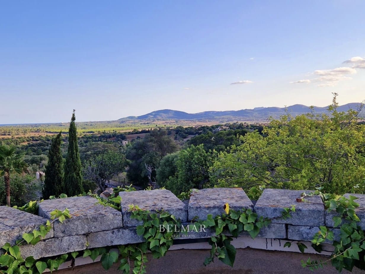 4 chambre Finca/Maison de Campagne à vendre à Sant Llorenc des Cardassar avec piscine garage - 1 849 000 € (Ref: 9172214)