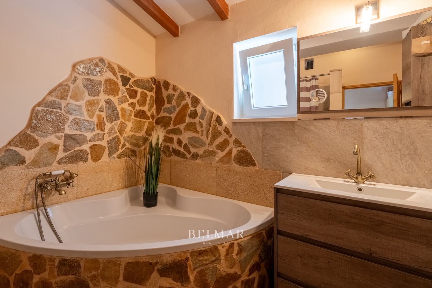 4 chambre Finca/Maison de Campagne à vendre à Sant Llorenc des Cardassar avec piscine garage - 1 849 000 € (Ref: 9172214)