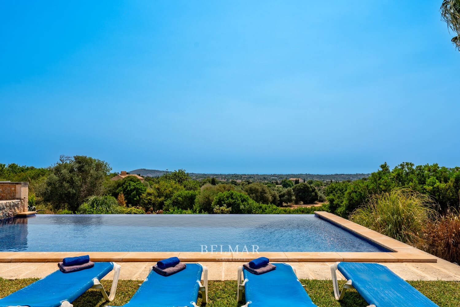 4 chambre Finca/Maison de Campagne à vendre à Sant Llorenc des Cardassar avec piscine garage - 1 849 000 € (Ref: 9172214)