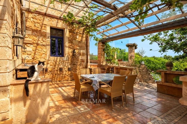 4 slaapkamer Finca/Landhuis te koop in Sant Llorenç des Cardassar met zwembad garage - € 1.849.000 (Ref: 9172214)