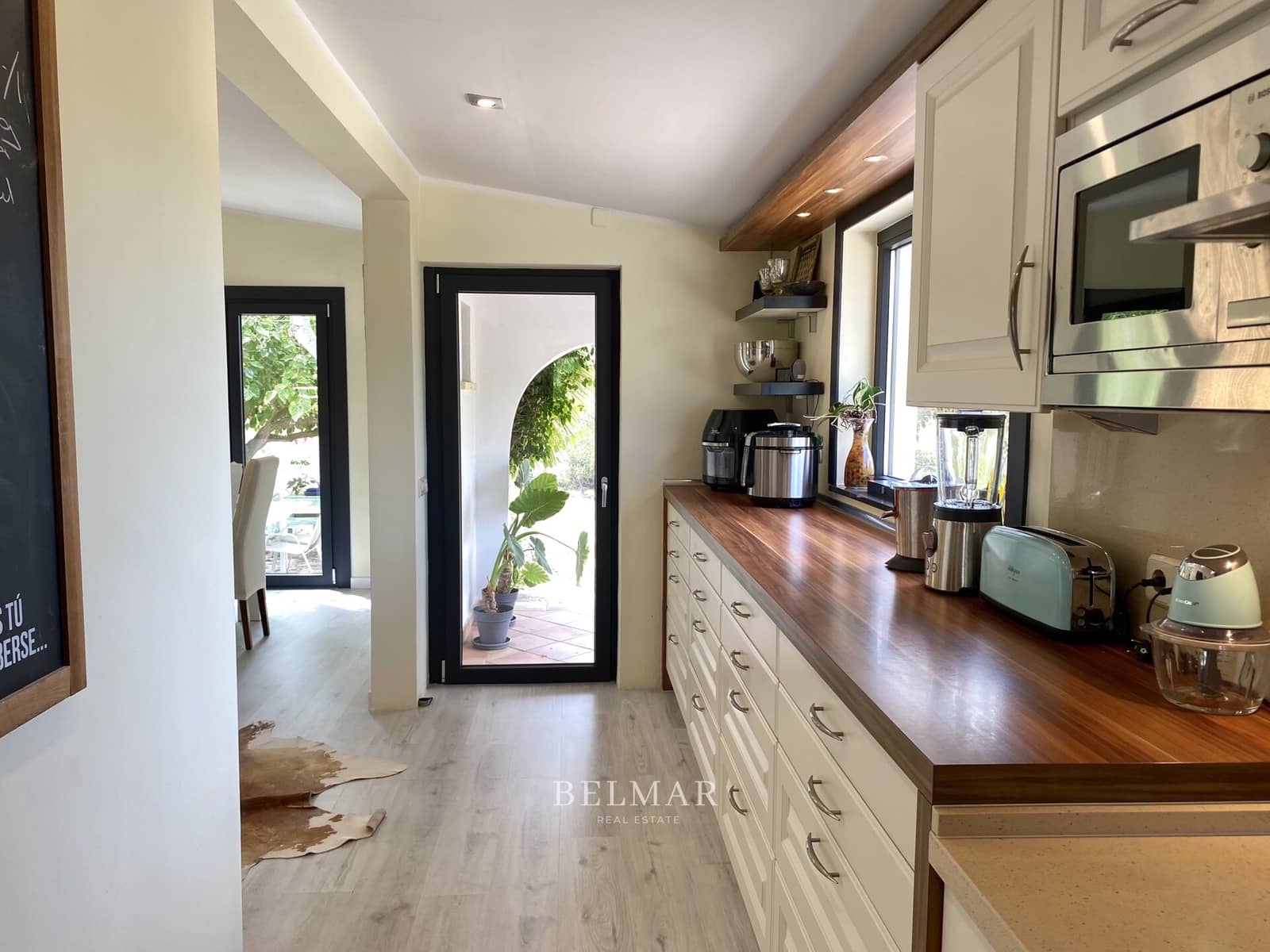 3 soveværelse Finca/Landehus til salg i Sineu med garage - € 1.460.000 (Ref: 9217792)