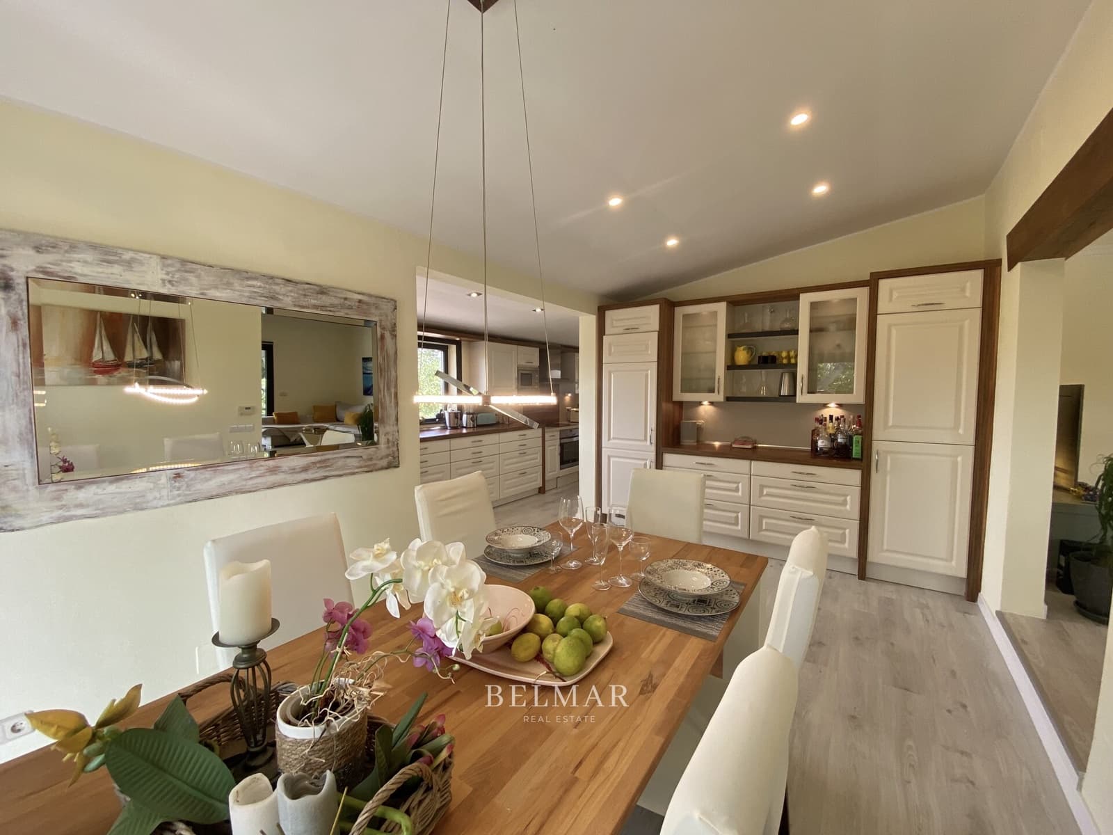 3 soveværelse Finca/Landehus til salg i Sineu med garage - € 1.460.000 (Ref: 9217792)