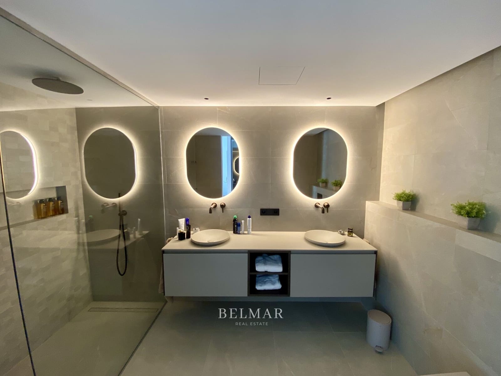 3 soverom Leilighet til salgs i Portixol med svømmebasseng garasje - € 3 250 000 (Ref: 9322742)