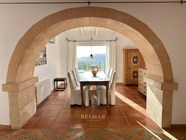 Finca/Casa Rural de 4 habitaciones en Son Servera en venta con piscina garaje - 2.250.000 € (Ref: 9524649)