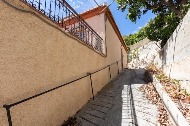 5 sypialnia Finka/Dom wiejski na sprzedaż w Almuñécar z basenem garażem - 475 000 € (Ref: 9024921)