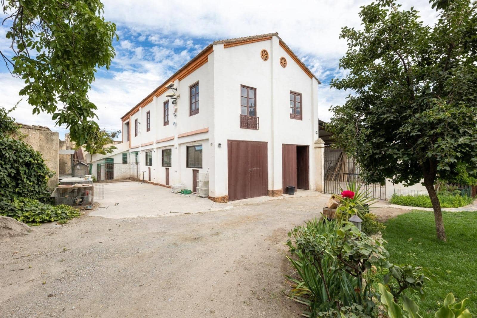 8 soveværelse Finca/Landehus til salg i Granada by med garage - € 895.000 (Ref: 9024925)