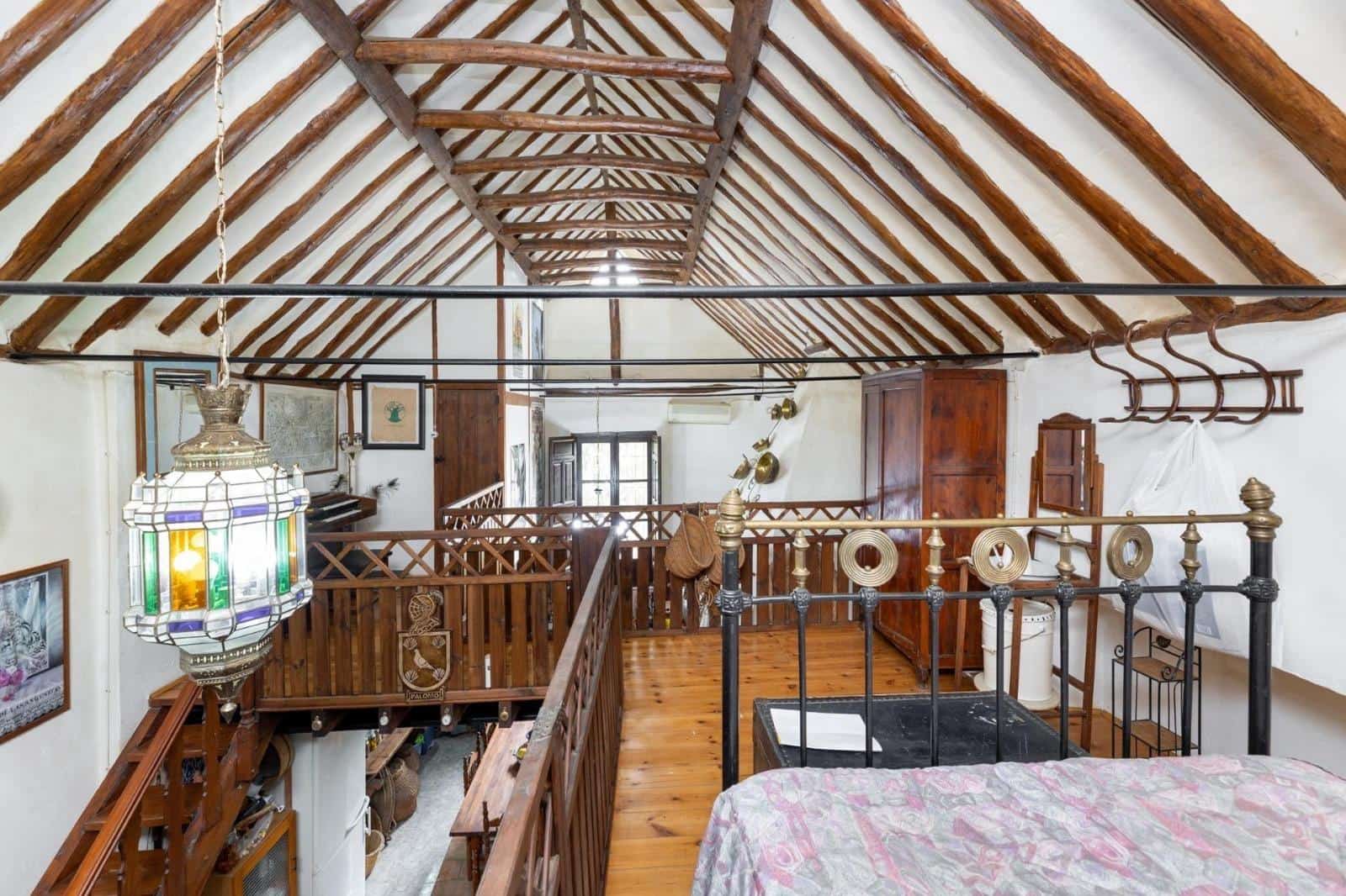 8 soveværelse Finca/Landehus til salg i Granada by med garage - € 895.000 (Ref: 9024925)