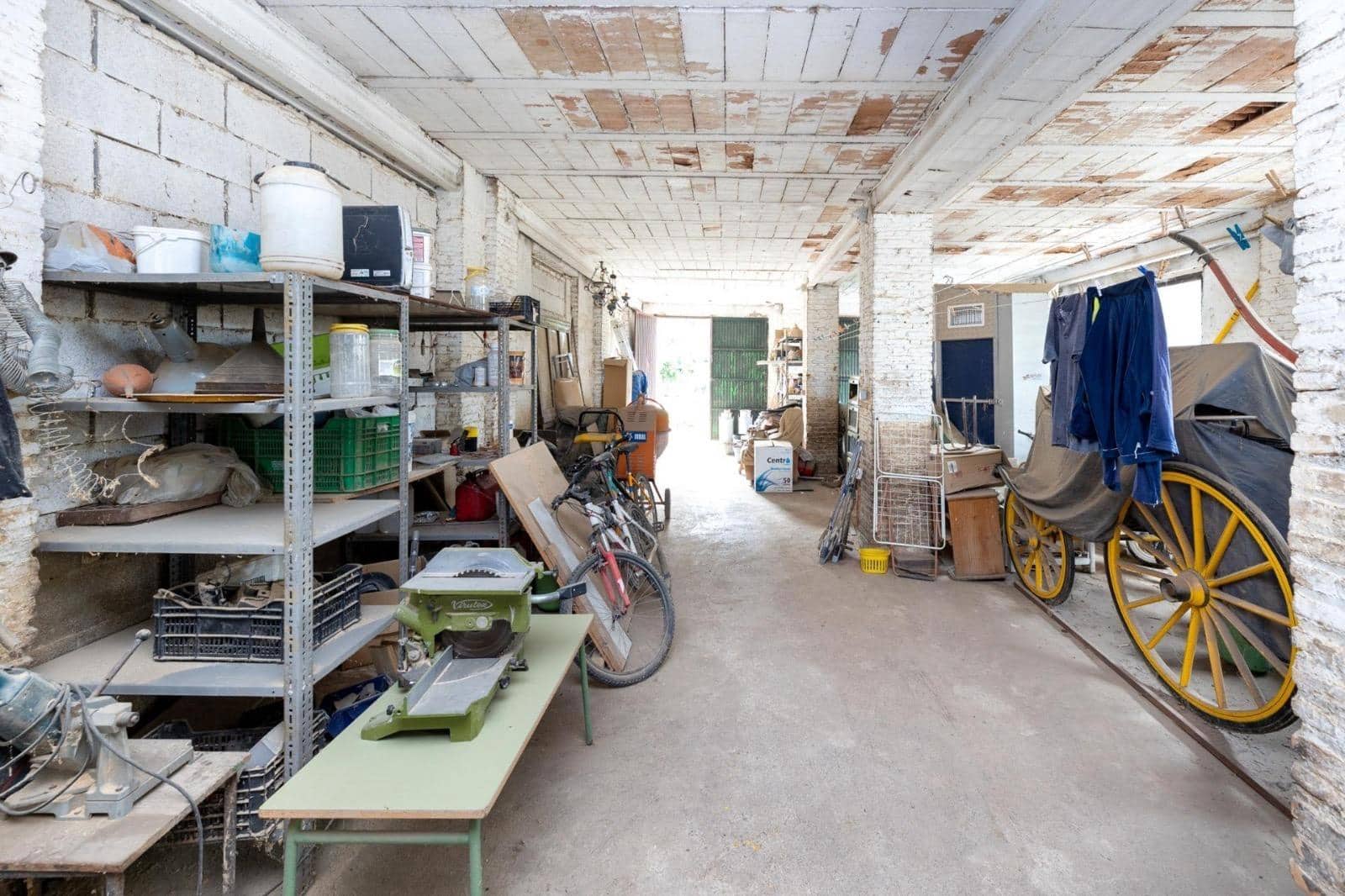 8 soveværelse Finca/Landehus til salg i Granada by med garage - € 895.000 (Ref: 9024925)