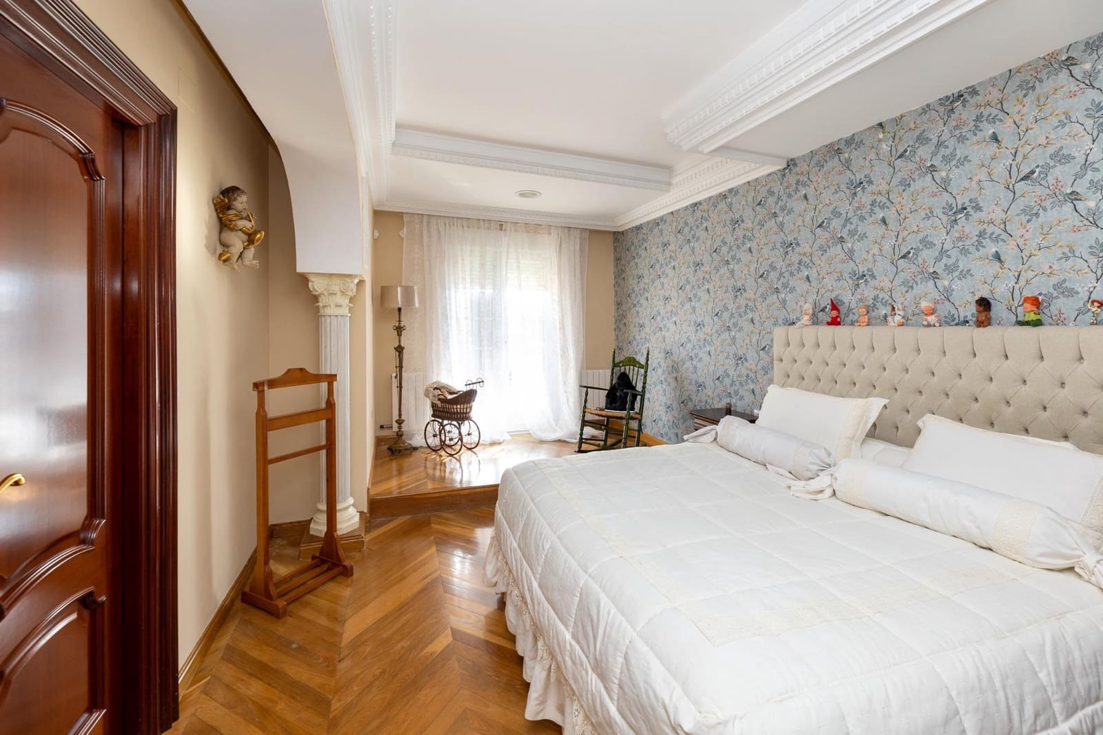 4 soveværelse Villa til salg i Peligros med swimmingpool garage - € 599.000 (Ref: 9029755)