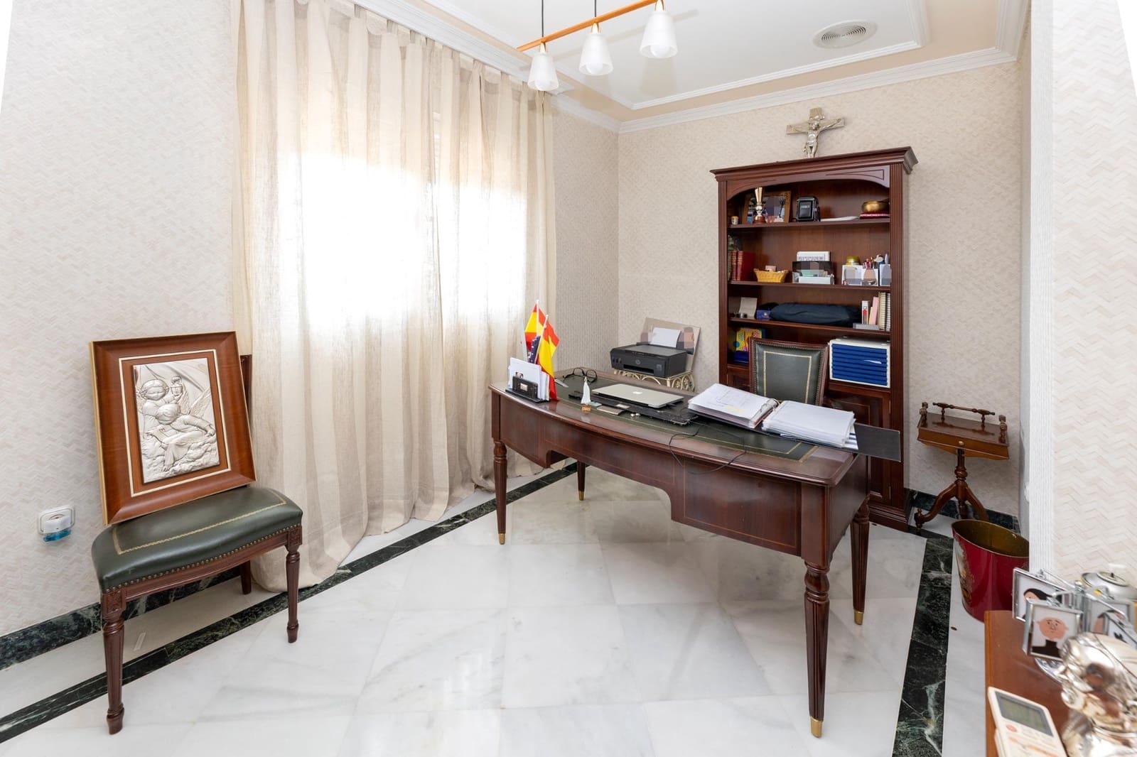 4 soveværelse Villa til salg i Peligros med swimmingpool garage - € 599.000 (Ref: 9029755)