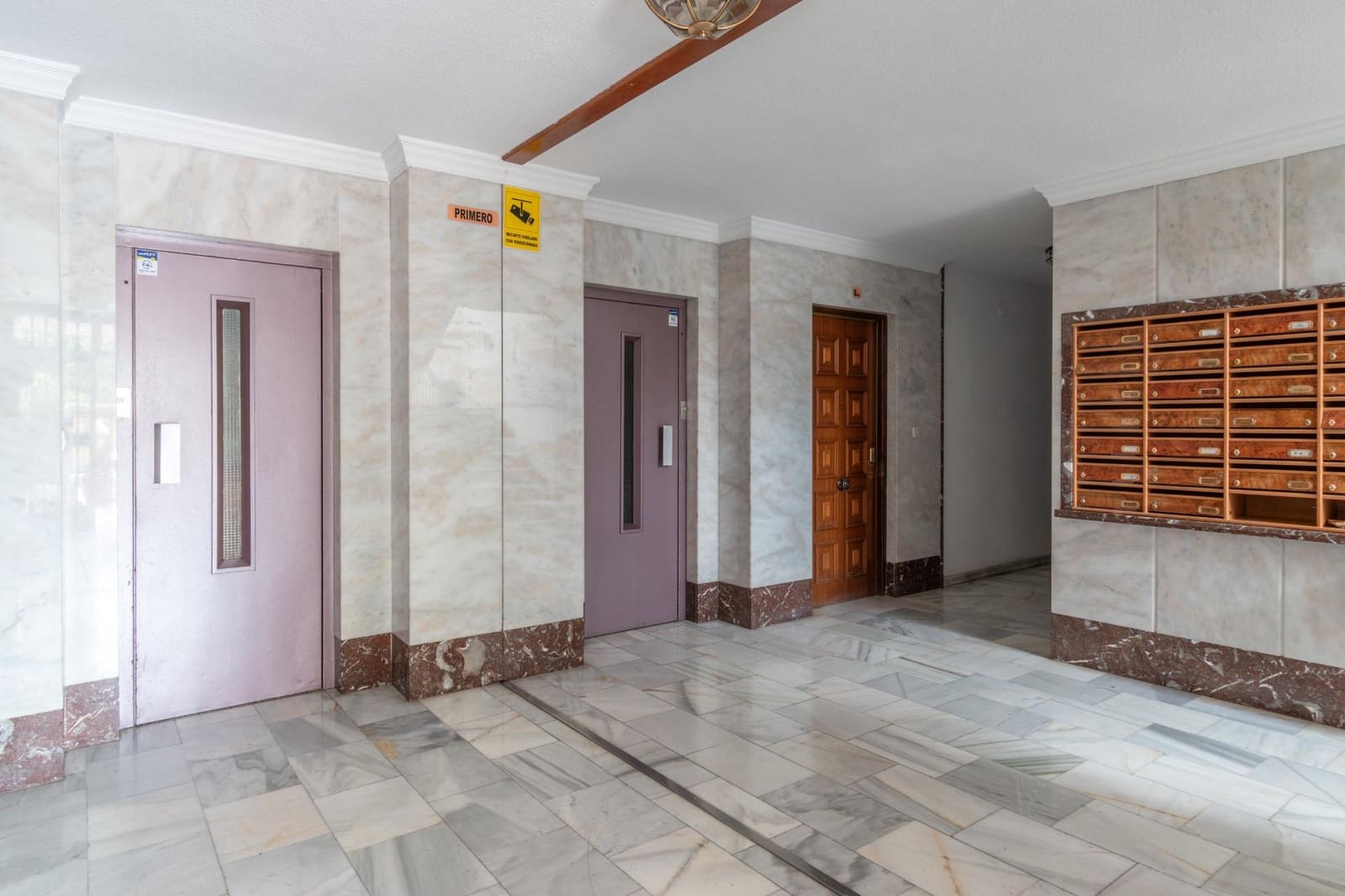 2 soverom Leilighet til salgs i Granada by med garasje - € 235 000 (Ref: 9095443)