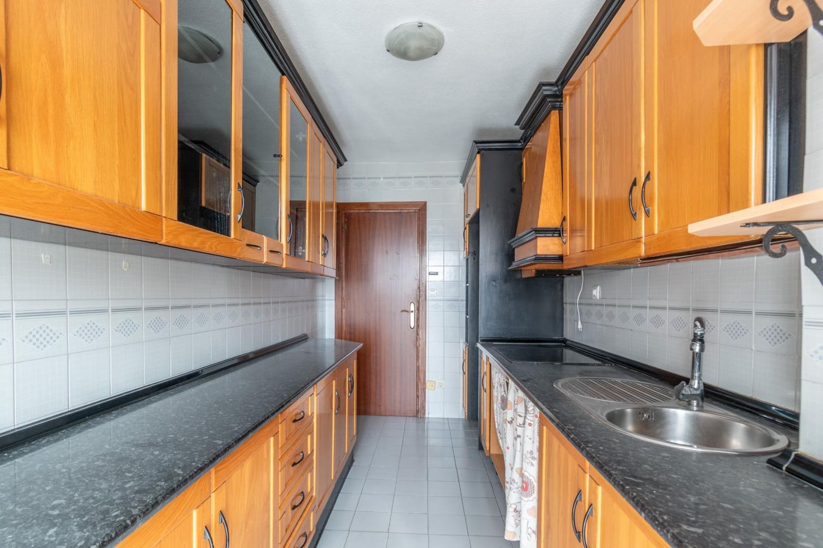 2 soverom Leilighet til salgs i Granada by med garasje - € 235 000 (Ref: 9095443)