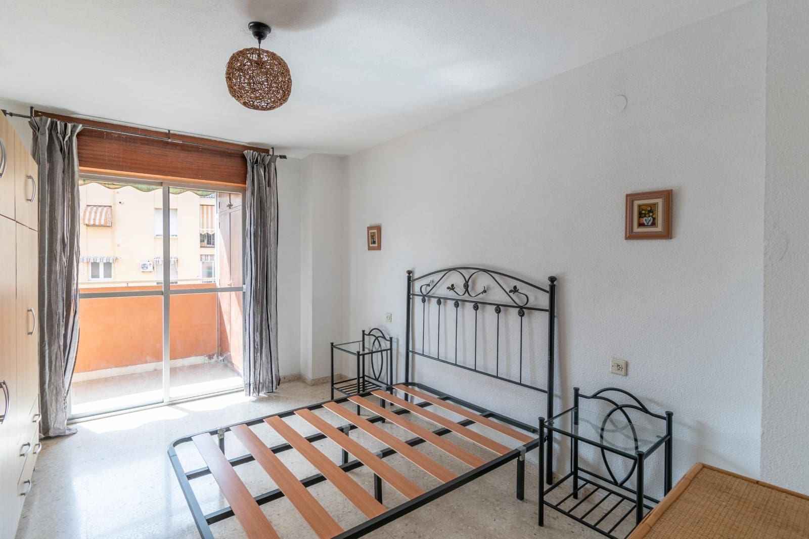 2 soverom Leilighet til salgs i Granada by med garasje - € 235 000 (Ref: 9095443)
